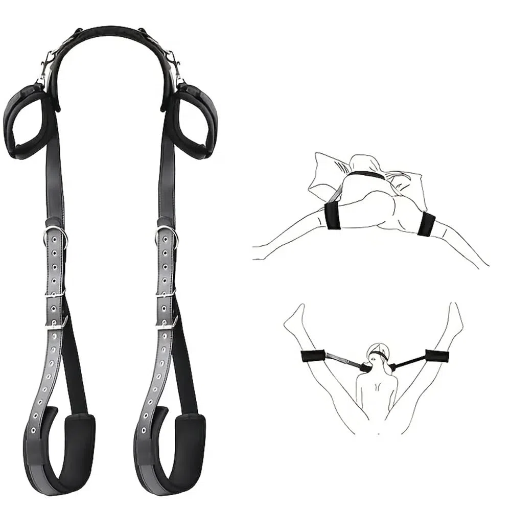 Accessoires en cuir noir pour créer une ambiance, idéal pour les couples