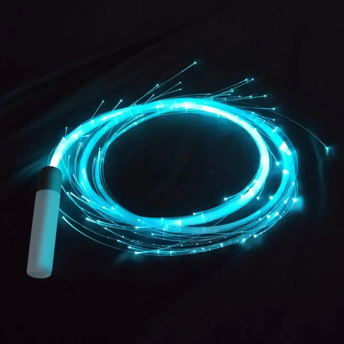 Fouet, Fouets LED Rotatifs À 360 Degrés - Fouet À Fibre Optique Réutilisable Alimenté par Batterie, Fouets Lumineux avec 4 Modes D'éclairage Variables