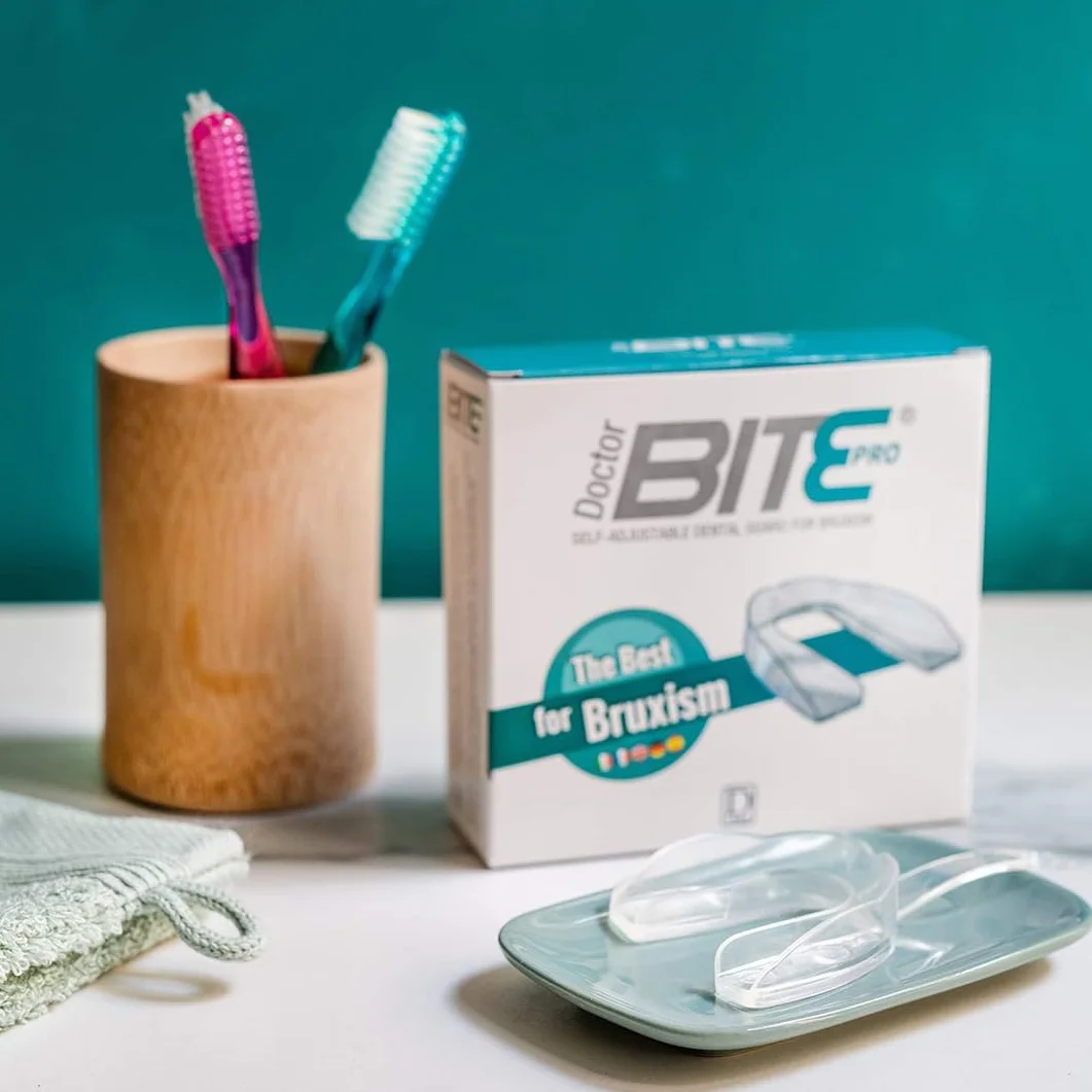 Dulàc - Gouttière Dentaire contre le Bruxisme, Dispositif Médical CE Moulable Pour Empêcher le Grincement des Dents la Nuit, pour Hommes, Femmes et Enfants à partir de 12 Ans - Doctor Bite Pro